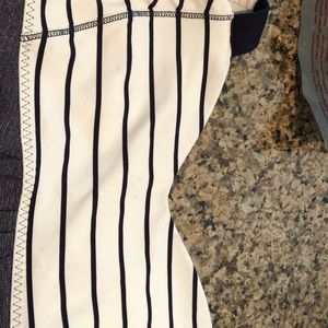 Details on blue tank